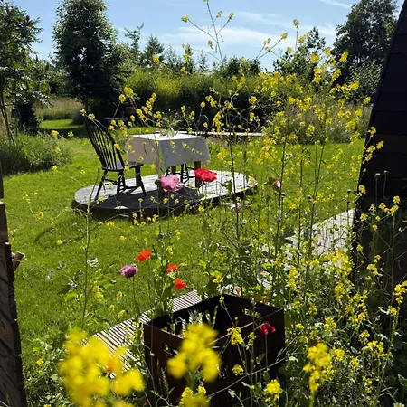 Holiday home Het Kleine Genoegen
